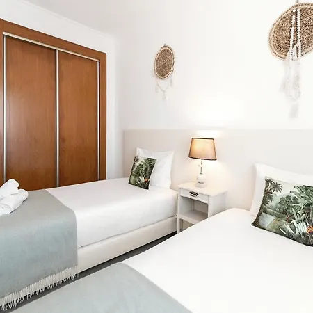 Modern Flat *