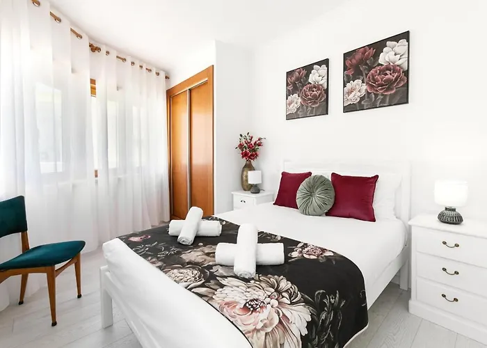 Modern Flat * Nazaré